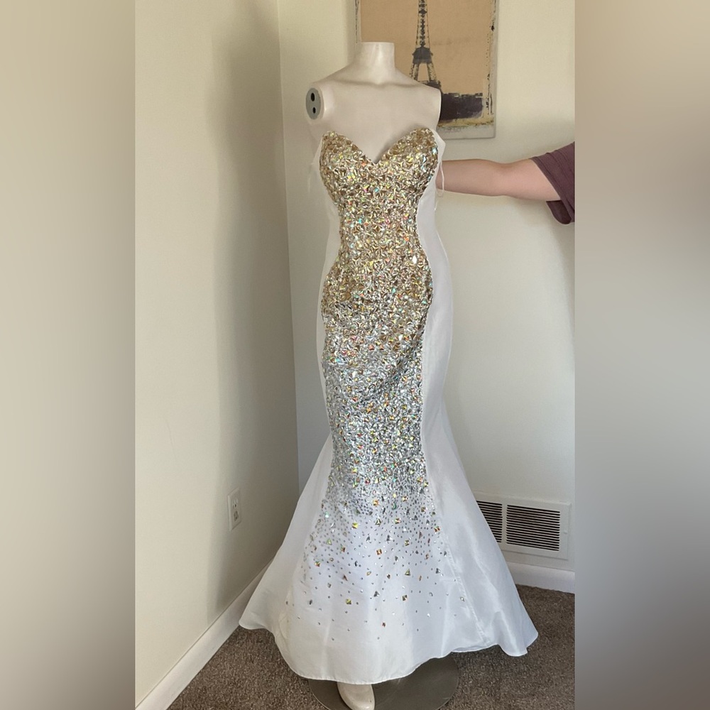 Jovani White Strapless Stones Sequins Mermaid Dress 6